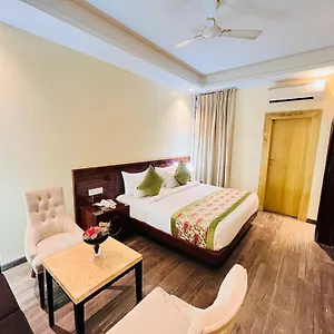Hotel Banz Near Delhi Airport, New Delhi